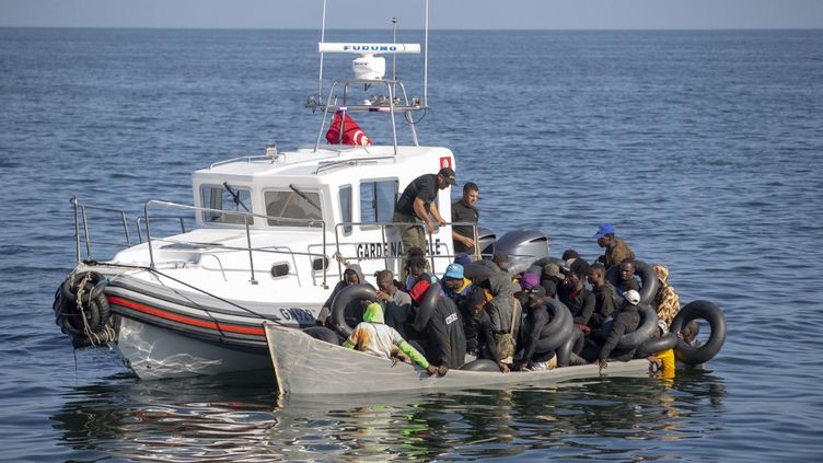 A rescue boat off Tunisia, October 30, 2022. (YASSINE GAIDI / ANADOLU AGENCY / AFP)