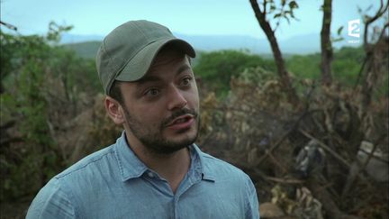 "Rendez-vous en terre inconnue" : Kev Adams explique pourquoi il a pleuré lors de sa première nuit en Ethiopie