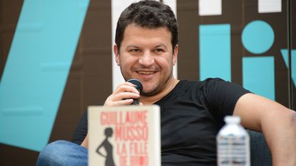 Guillaume Musso à Paris au Forum Fnac livres en septembre 2016
 (Laurent Benhamou / SIPA)