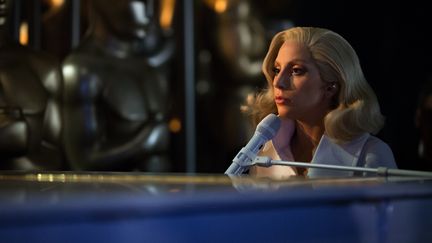 Lady Gaga, lors de la 88e cérémonie des Oscars à Hollywood (Californie, Etats-Unis), le 28 février 2016. (CHRISTOPHER POLK / GETTY IMAGES NORTH AMERICA / AFP)