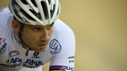 François Pervis concentré sur la piste carioca.  (ERIC FEFERBERG / AFP)