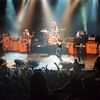 L'authentique photo du groupe américain&nbsp;Eagles of Death Metal avant l'attaque au Bataclan à Paris, le 13 novembre 2015. (MARION RUSZNIEWSKI / ROCK&FOLK / AFP)