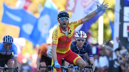 L'Espagnol Alejandro Valverde a remporté les championnats du monde de cyclisme sur oute à Innsbruck, en Autriche, samedi 30 septembre 2018. (CHRISTOF STACHE / AFP)