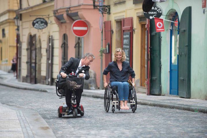 Franck Dubosc et Alexandra Lamy dans "Tout le monde debout" de Franck Dubosc
 (Gaumont Distribution)