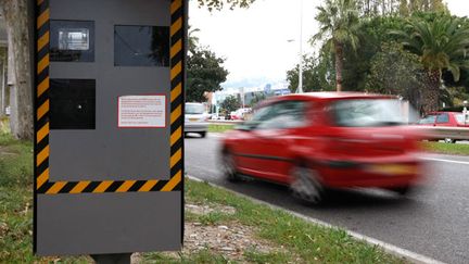 &nbsp; (Radars automatiques : près de 10.000 PV perdus © REUTERS/Eric Gaillard)