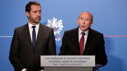 Christophe Castaner et Gérard Collomb, lors d'une conférence de presse, à l'Elysée, le 30 octobre 2017. (REUTERS)