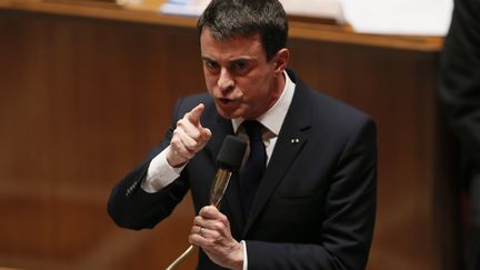 Le premier Ministre s'exprime durant les questions au gouvernement &agrave; l'Assembl&eacute;e Nationale &agrave; Paris le 17 f&eacute;vrier 2015. (PATRICK KOVARIK / AFP)