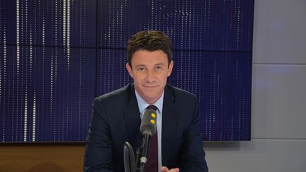 Benjamin Griveaux, secrétaire d’Etat auprès du premier Ministre, porte-arole du gouvernement. (JEAN-CHRISTOPHE BOURDILLAT / RADIO FRANCE)