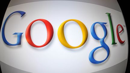 Google se pr&eacute;parerait &eacute;galement &agrave; lancer une nouvelle version de son Nexus Q, un appareil sans fil fonctionnant sous Android,&nbsp;selon le Wall Street Journal (lien en anglais), jeudi 27 juin 2013. (KAREN BLEIER / AFP)