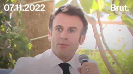 Lors de la COP27, le 7 novembre dernier, le président de la République Emmanuel Macron a été interviewé par Nathan Méténier, jeune conseiller pour le climat à l’ONU. Ils ont évoqué la question des superprofits des entreprises pétrolières, et la répartition des richesses.