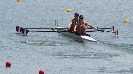 Les Françaises Laura Tarantola et Claire Bové, déjà médaillées d'argent lors des Jeux olympiques de Tokyo, se sont une nouvelle fois classées deuxièmes en finale du deux de couple poids légers dames (en 7'33''33). Les Bleues ont été dominées par la Grande-Bretagne. Les Italiennes, championnes olympiques en 2021, sont, cette fois-ci, parées de bronze.