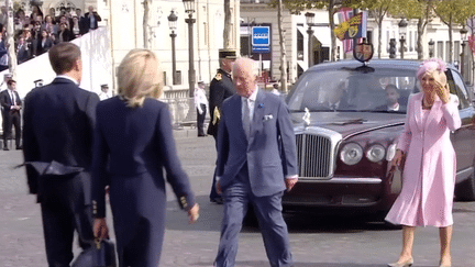 Visite de Charles III à Paris : le récit de la première journée du roi