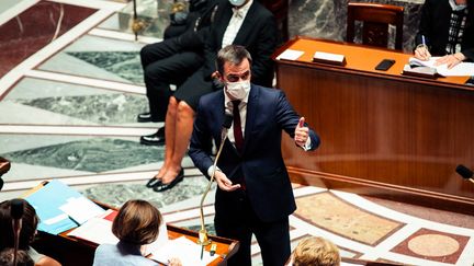 Le ministre de la Santé, Oliver Véran, à l'Assemblée nationale, le 20 juillet 2021. (CHRISTOPHE MICHEL / HANS LUCAS / AFP)