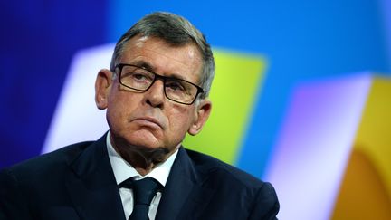 Georges Plassat, alors PDG du groupe Carrefour, lors d'une conférence à Paris le 30 juin 2016. (ERIC PIERMONT / AFP)