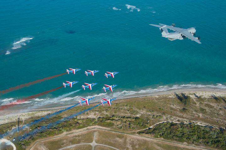 Le survol du Cap Canaveral par la Patrouille de France, en mars 2017. (OLIVIER RAVENEL)