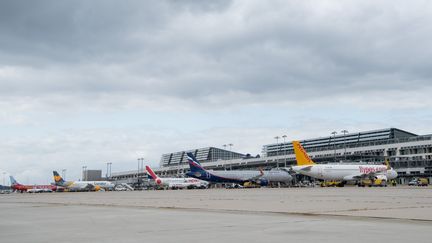 L'aéroport de Stuttgart, en Allemagne,&nbsp;le 7 septembre 2017. (SEBASTIAN GOLLNOW / DPA / AFP)