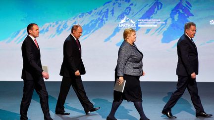 Les dirigeants islandais, russe, norvégien et finlandais sont réunis à Saint-Petersbourg en Russie.&nbsp; (OLGA MALTSEVA / AFP)