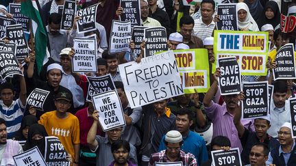 Manifestation &agrave; Kuala Lumpur contre les frappes isa&eacute;liennes &agrave; Gaza, le vendredi 16 novembre 2012. (AHMAD YUSNI / MAXPPP)