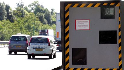 Un radar automatique sur le p&eacute;riph&eacute;rique de Toulouse, le 4 avril 2013. (  MAXPPP)