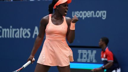 La joie de l'Américaine, Sloane Stephens. (TIMOTHY A. CLARY / AFP)