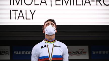 La cycliste Julian Alaphilippe, champion du monde à Imola (Italie). (MARCO BERTORELLO / AFP)