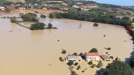 Italie : de violents orages ont coûté la vie à dix personnes dans la province d’Ancône