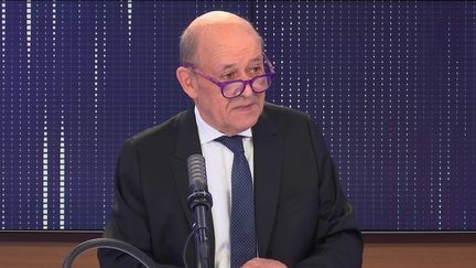 Jean-Yves Le Drian, le ministre de l'Europe et des Affaires étrangères était l'invité du "8h30&nbsp;franceinfo", jeudi 16 septembre 2021. (FRANCEINFO / RADIOFRANCE)