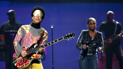 Le chanteur Prince et Mary J.Blige au iHeartRadio Music Festival, à Las Vegas en 2012
 (CHRISTOPHER POLK / GETTY IMAGES NORTH AMERICA / AFP)