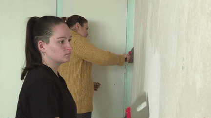 Haute-Marne : un atelier apprend aux femmes à bricoler pour reprendre confiance en elles (France 3)