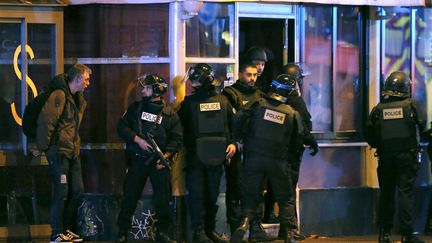 Attentats à Paris : le témoignage poignant d'un otage du Bataclan