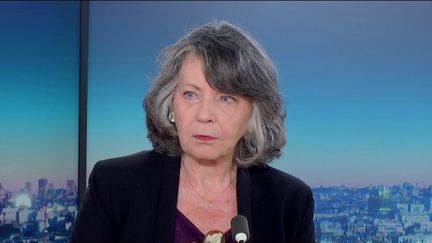 Présidentielle américaine 2024 : "un camp se fait peur, l’autre crie à la victoire", explique l'historienne Anne Kraatz (Franceinfo)