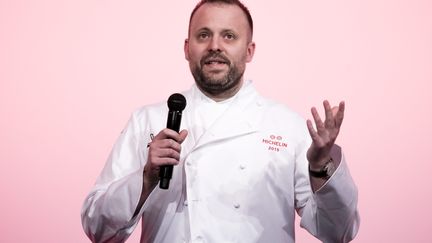 David Toutain, chef cuisinier à la remise des étoiles du Guide Michelin, à Paris, le 21 janvier 2018. (VINCENT ISORE / MAXPPP)