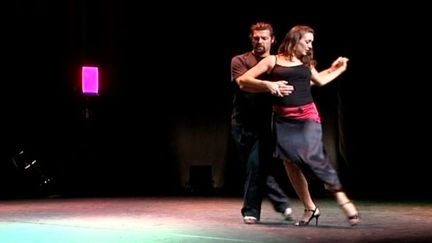 Maria Belen Giachello et Diego Riemer, danseurs de tango présents au Festival de Val-Cenis
 (France3/Culturebox)