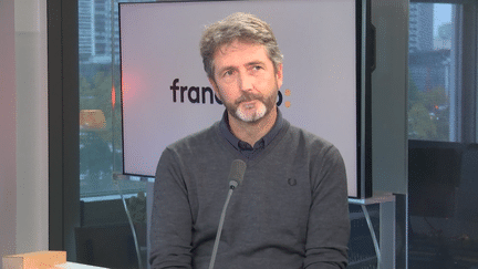 Antoine Monin, directeur général de Spotify France, invité éco du jeudi 26 octobre. (franceinfo)