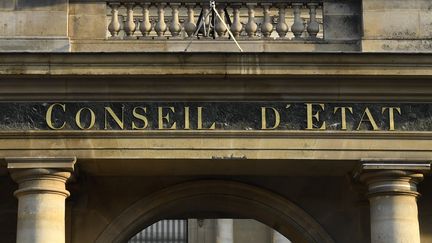 Le fronton du Conseil d'Etat, à Paris, le 28 octobre 2018. (BERTRAND GUAY / AFP)