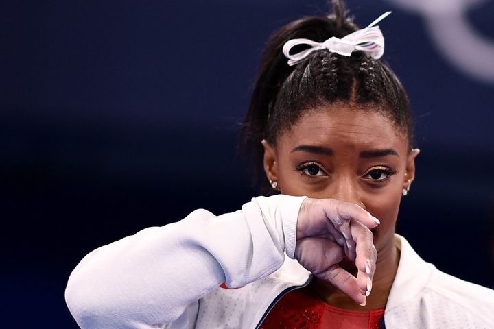 La gymnaste américaine Simone Biles déclare forfait pour le concours général individuel des Jeux de Tokyo. (LOIC VENANCE / AFP)