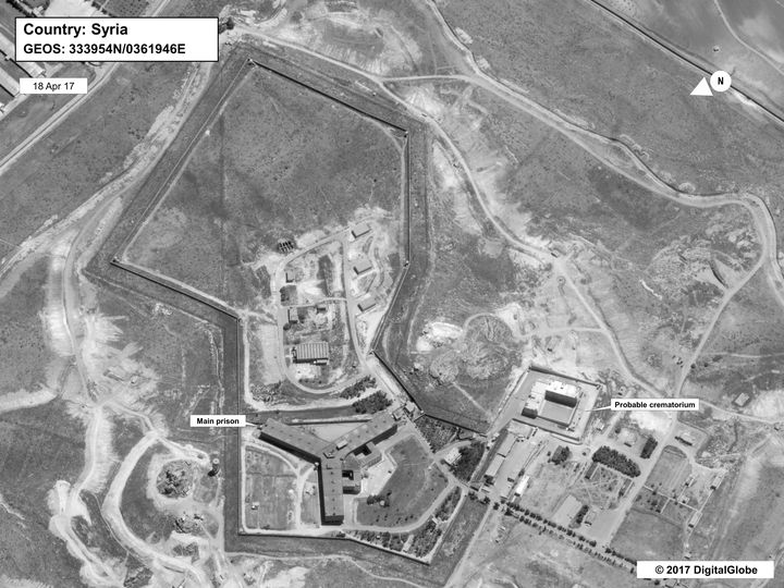 Une image satellite de la prison de Saydnaya en Syrie, diffusée par le Département d'Etat américain,&nbsp;datée du 18 avril 2017 et diffusée le 15 mai 2017. (AP)