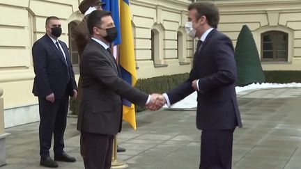 Ukraine : Emmanuel Macron rencontre Volodymyr Zelensky