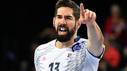 Nikola Karabatic montre la voie (PASCAL GUYOT / AFP)