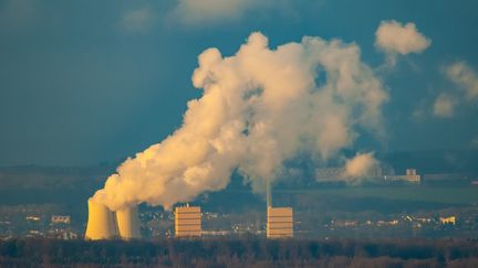 Une centrale électrique à charbon à Volklingen (Allemagne). (THIERRY GRUN / ONLY WORLD / AFP)