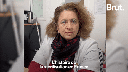 De nombreuses jeunes femmes dénoncent sur les réseaux sociaux leurs difficultés pour accéder à une contraception définitive. Ghada Hatem, gynécologue-obstétricienne, explique pourquoi c’est si difficile. (BRUT / FRANCEINFO)