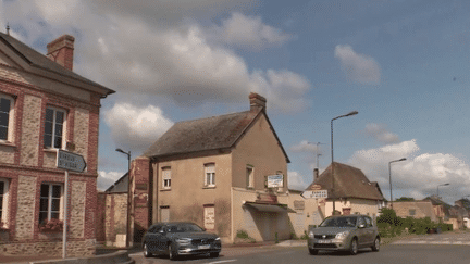 Dans un village de l'Eure, les habitants disent NON à un supermarché.