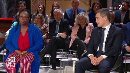 Sibeth Ndiaye et Gérald Darmanin participent à l'émission "Vous avez la parole", sur France 2, le 5 décembre 2019. (FRANCE 2)