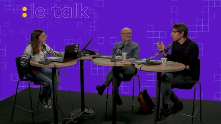 Le talk franceinfo du 12 septembre 2022, avec&nbsp;Eric Fottorino, écrivain, co-fondateur de l'hebdomadaire Le 1 et Franck Mathevon, journaliste et ancien correspondant de Radio France à Londres. (CAPTURE D'ÉCRAN TWITCH)