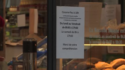 Couvre-feu à 18h : commerces et clients s'adaptent