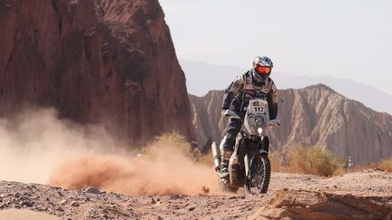 Le pilote estonien Toomas Triisa, le 4 janvier 2017, durant la troisième étape du rallye Dakar entre San Miguel de Tucuman et San Salvador de Jujuy (Argentine) (NICOLAS AGUILERA / EFE / EPA / MAXPPP)