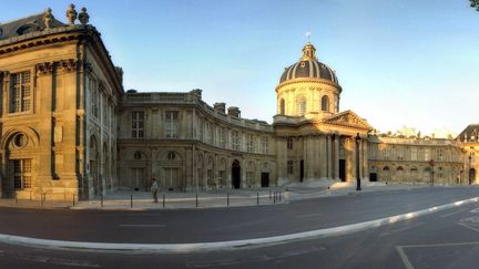 L'Académie française, quai de Conti à Paris.
 (Bianchetti/Leemage)