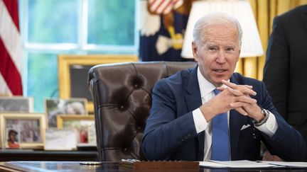 Le président américain Joe Biden dans le bureau ovale à Washington D.C. (Etats-Unis) le 9 mai 2022. (DREW ANGERER / GETTY IMAGES NORTH AMERICA / AFP)