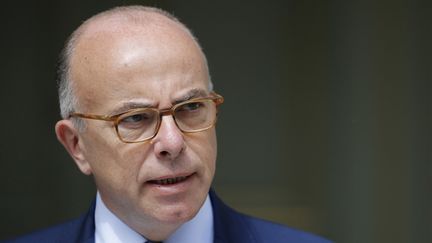 &nbsp; (Bernard Cazeneuve, ministre de l'Intérieur © Reuters/Stephane Mahe)