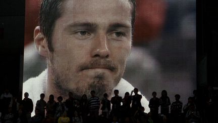 Le tennisman russe Marat Safin lors de sa d&eacute;faite contre Rafael Nadal, en quart de finale de l'Open de tennis, en Chine, le 9 octobre 2009.&nbsp; (DAVID GRAY / REUTERS)